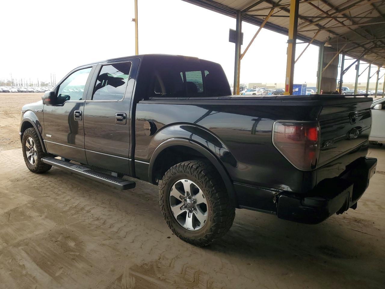 2011 Ford F150 Supercrew - Фото 2