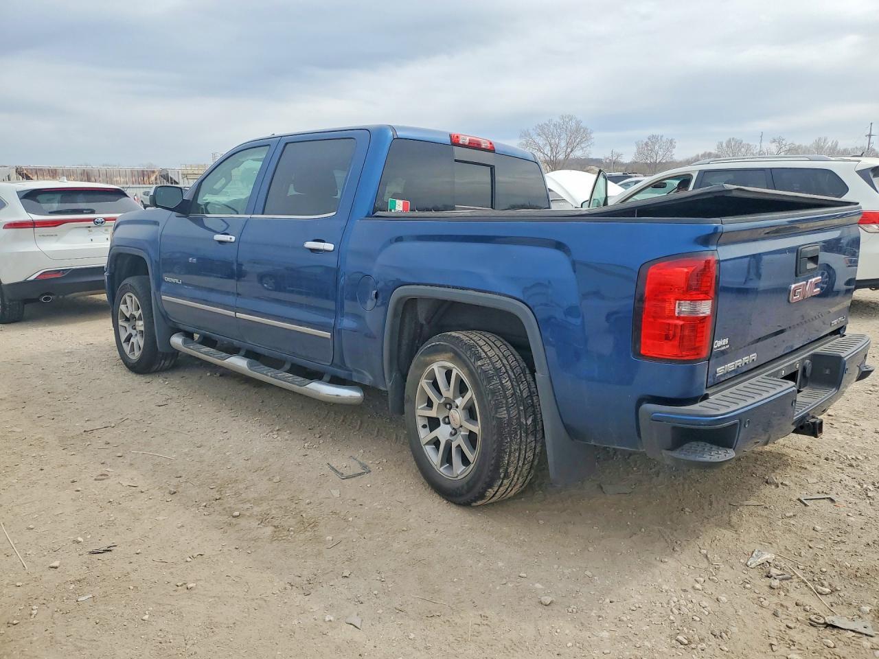 2015 GMC Sierra K1500 Denali - Фото 2
