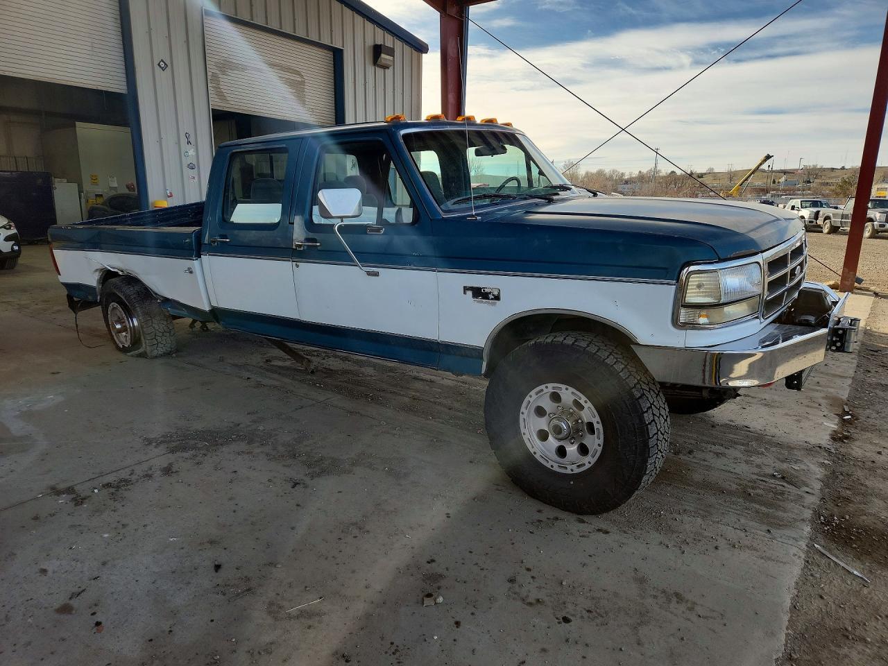 1995 Ford F350 - Image 4