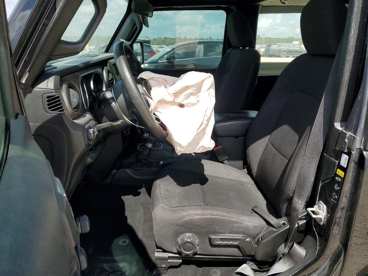 2022 Jeep Wrangler Sport - Фото 7