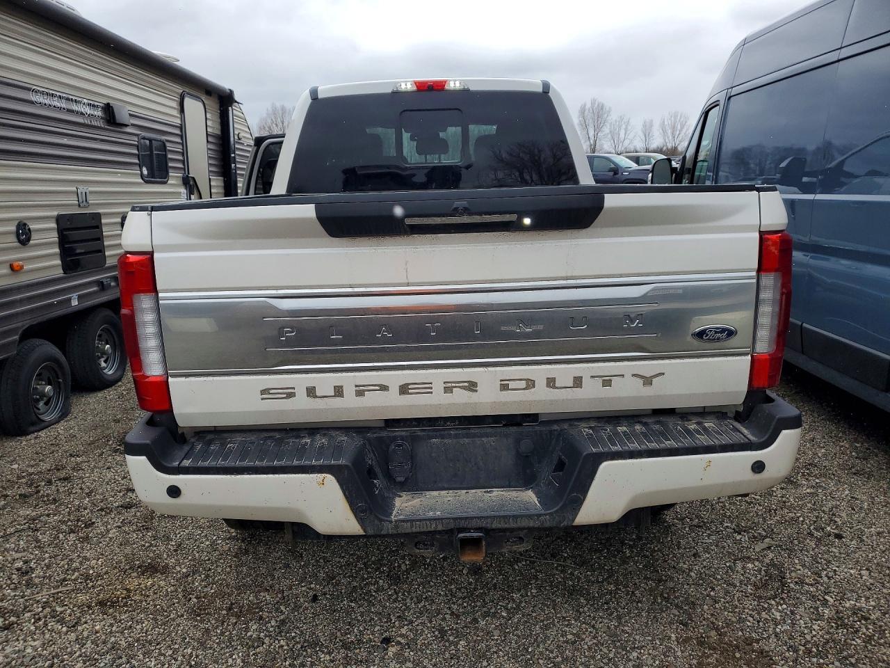 2019 Ford F350 Super Duty - Фото 6