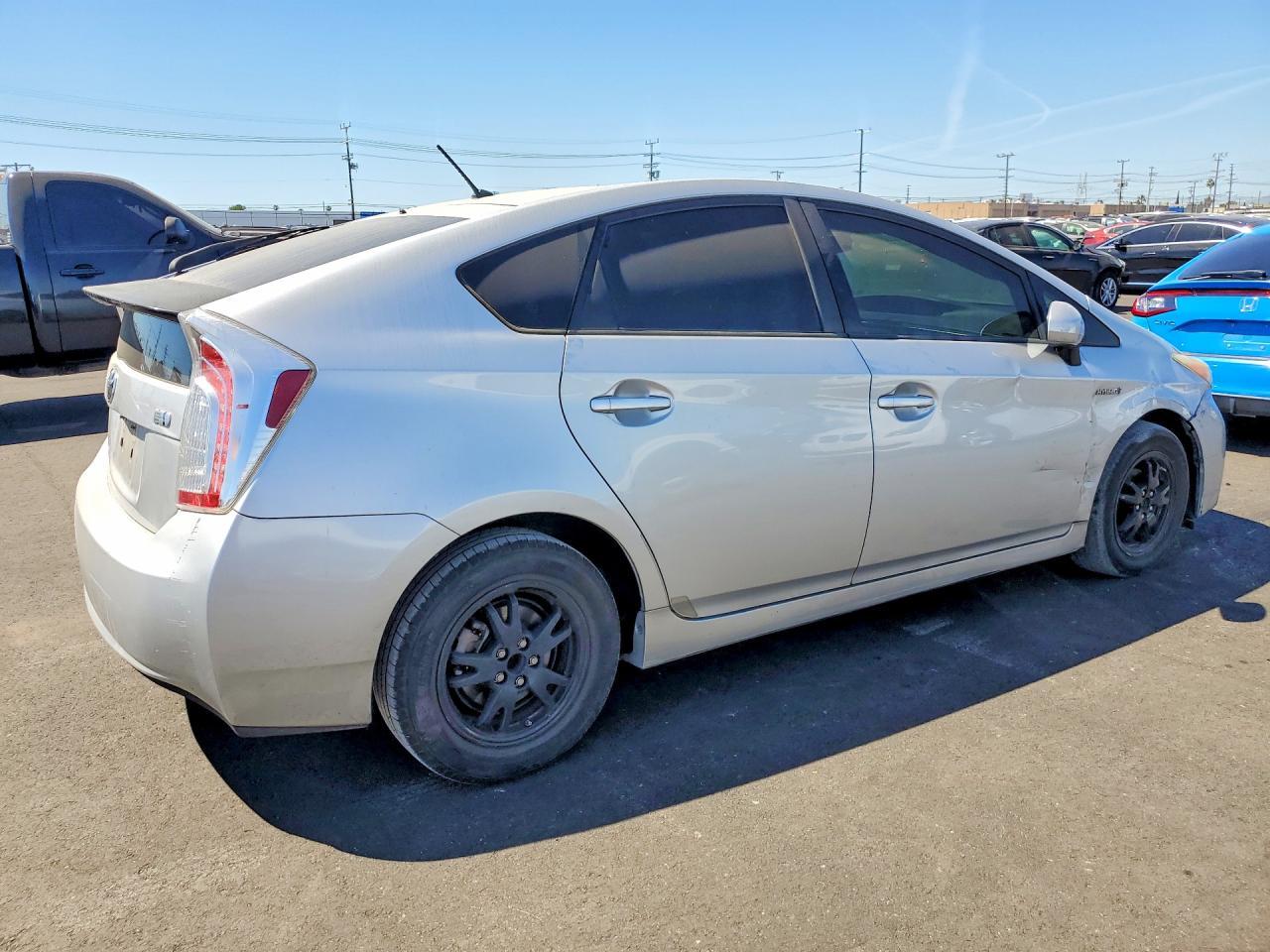 2013 Toyota Prius Two - Image 3