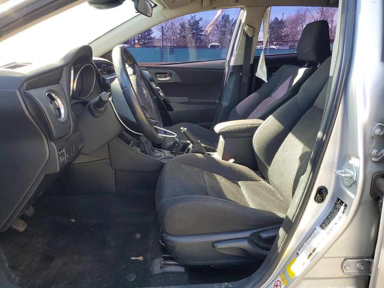 2017 Toyota Corolla Im Base - Фото 7