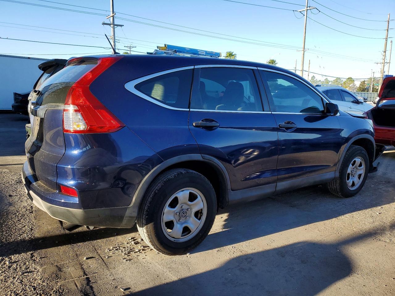 2015 Honda Cr-V Lx - Image 3