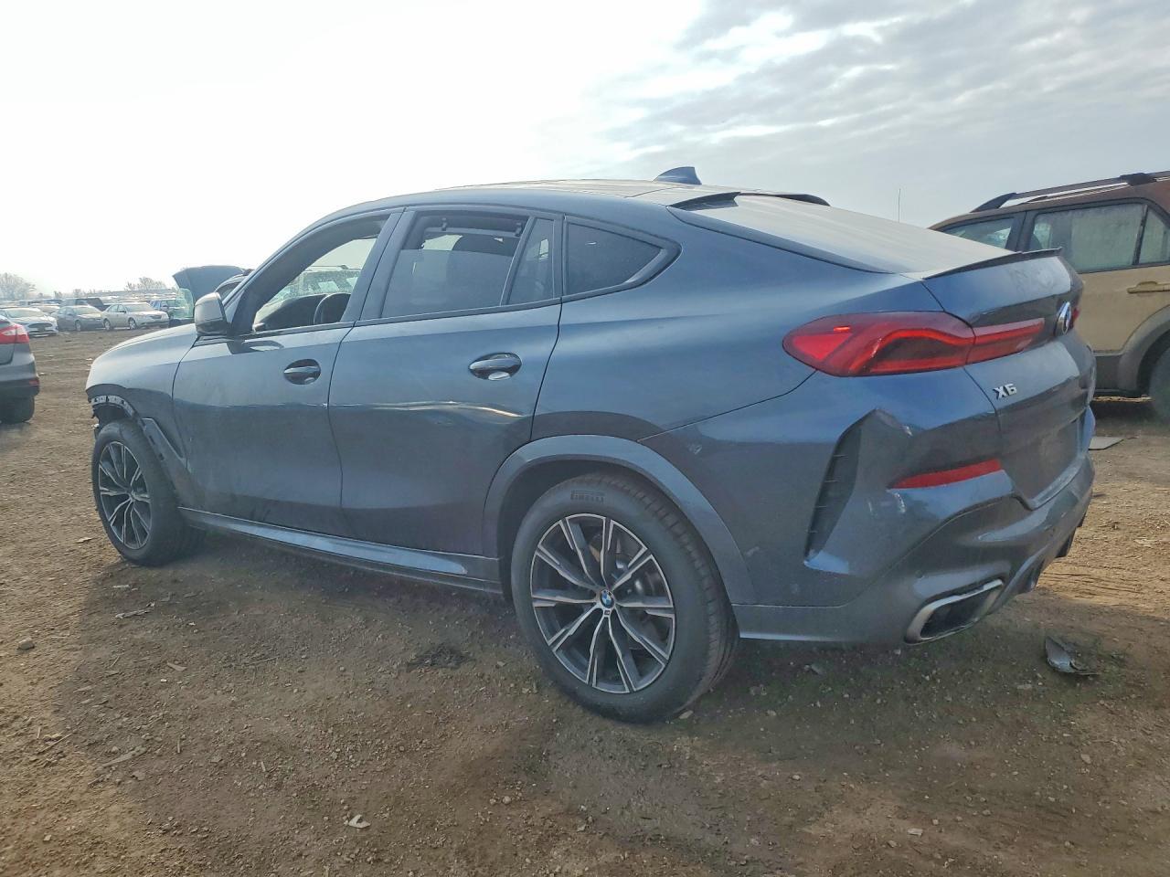 2020 BMW X6 M50I - Фото 2