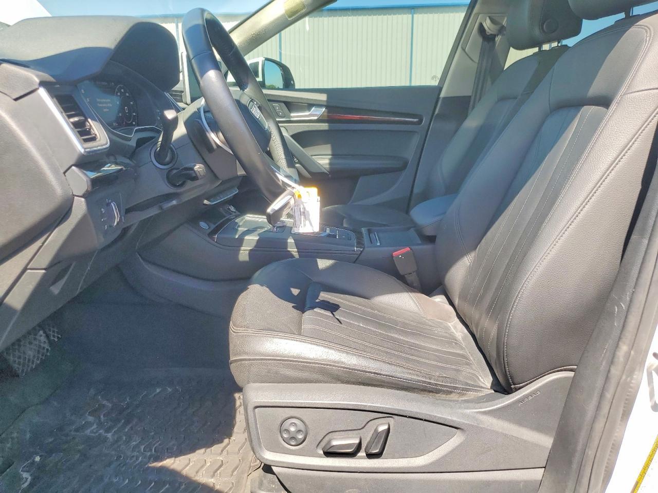 2020 Audi Q5 Premium Plus - Image 7