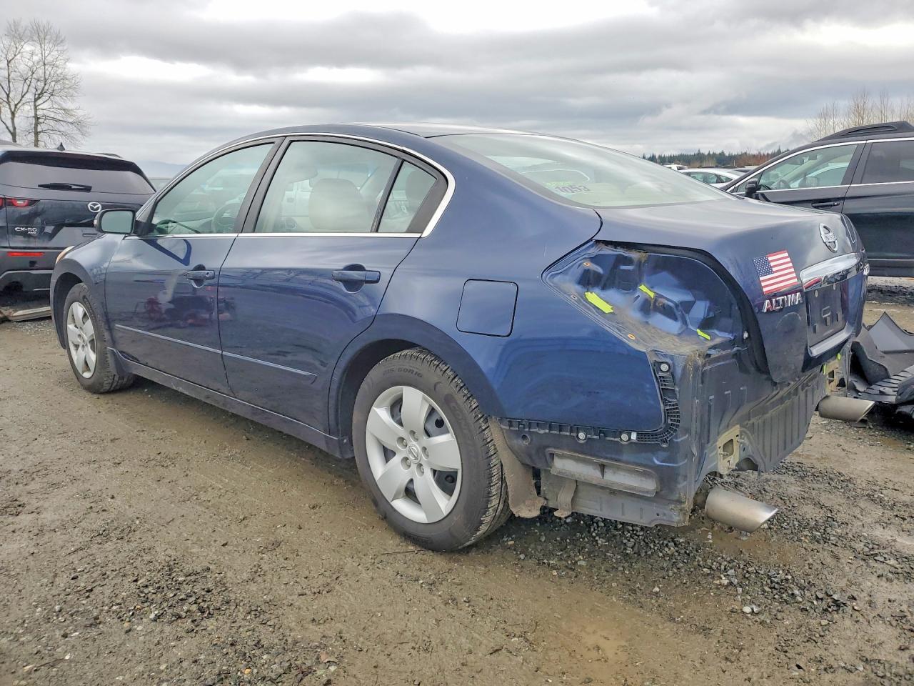 2010 Nissan Altima 2.5 - Фото 2