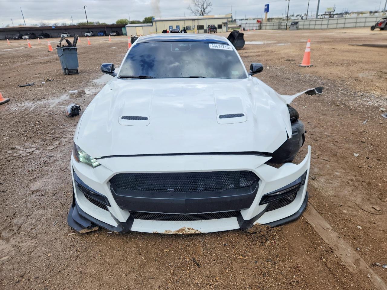 2022 Ford Mustang Gt - Фото 5