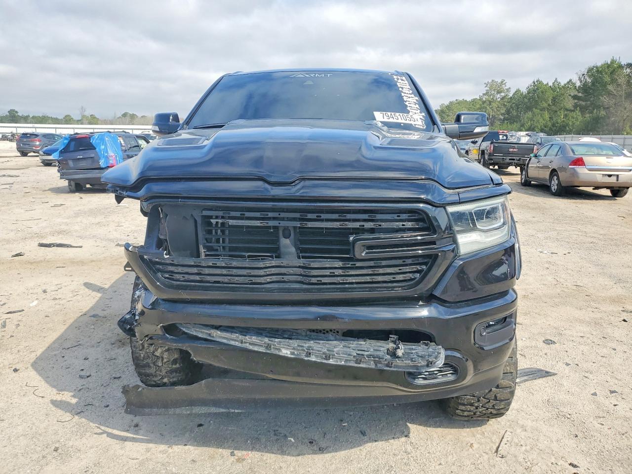2022 Ram 1500 Laramie - Фото 5