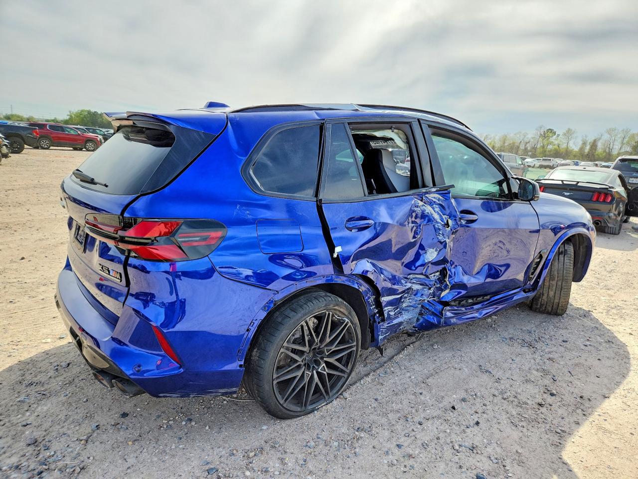 2024 BMW X5 M Competition - Image 3