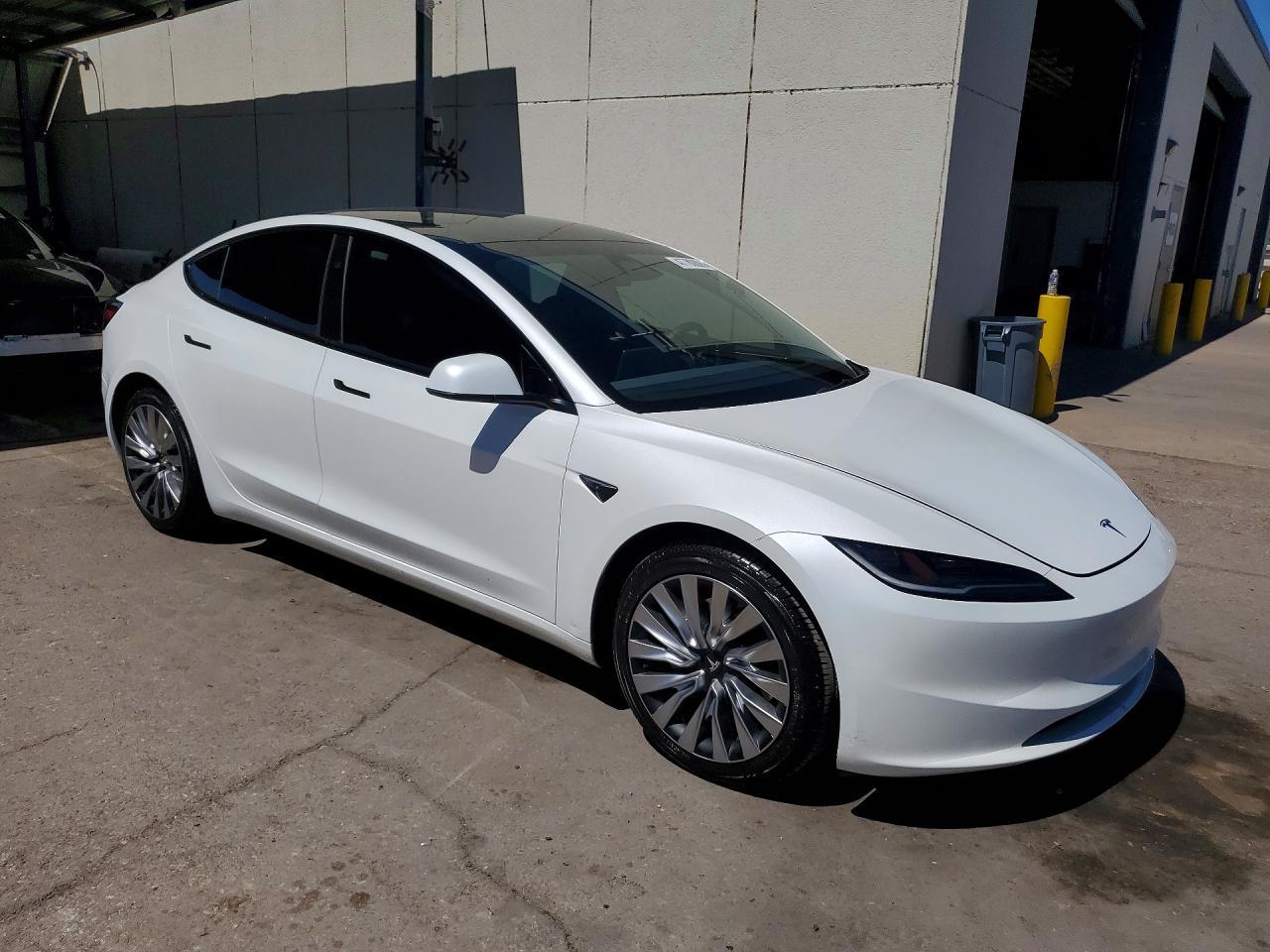 2024 Tesla Model 3 - Image 4