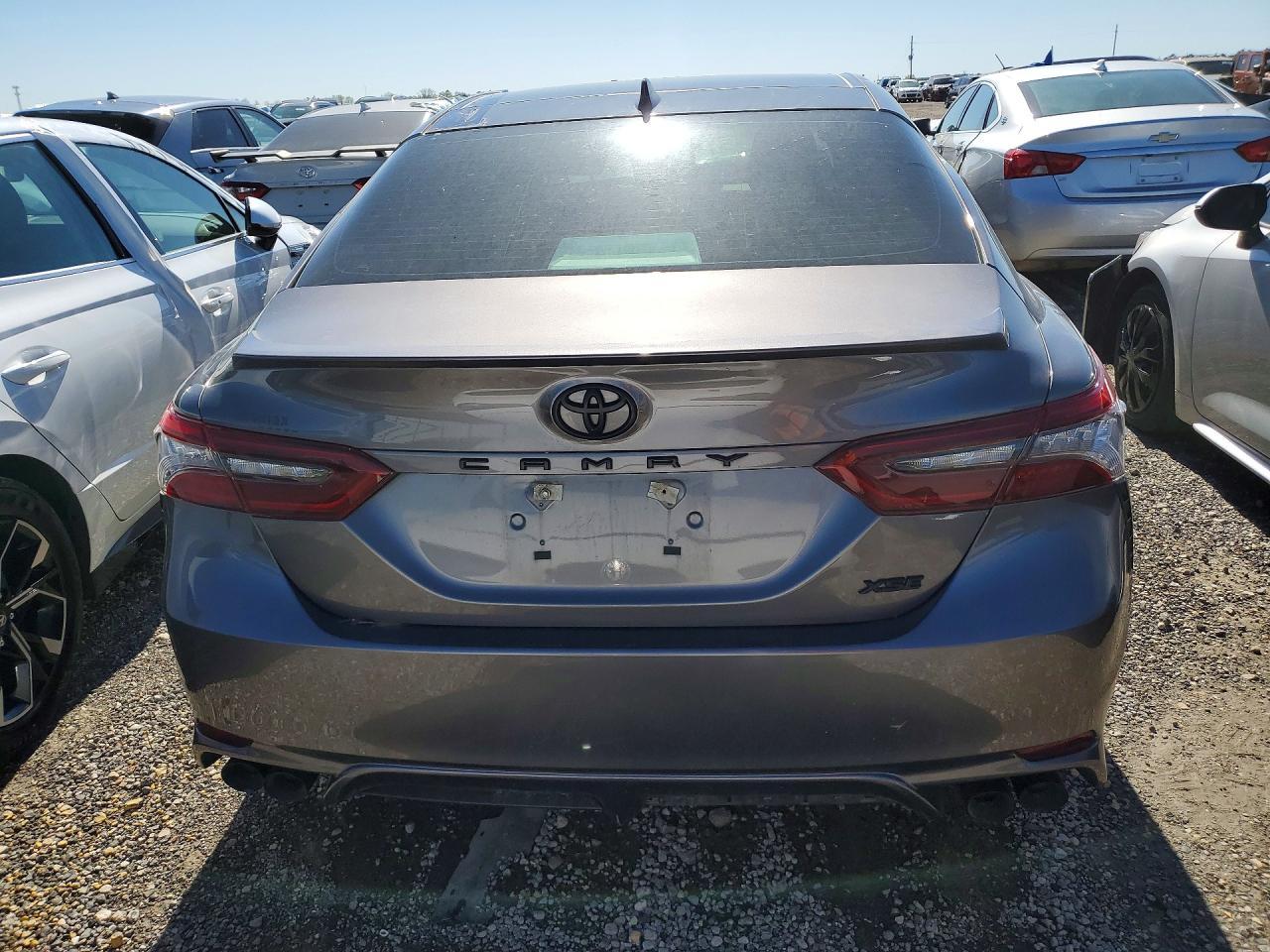 2021 Toyota Camry Xse - Image 6