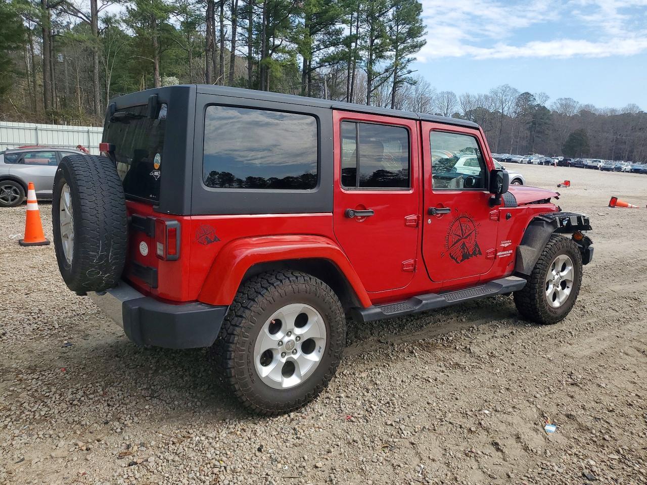 2011 Jeep Wrangler Unlimited Sahara - Фото 3