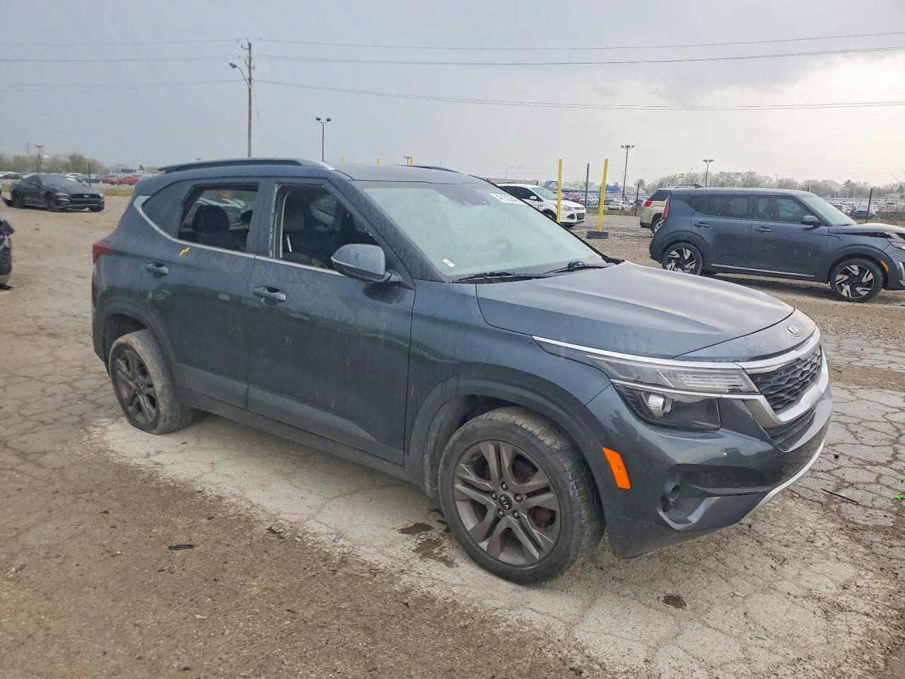 2021 Kia Seltos S - Image 4