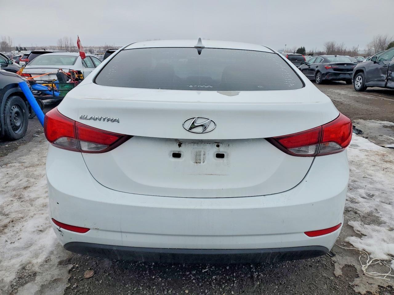 2015 Hyundai Elantra Se - Фото 6
