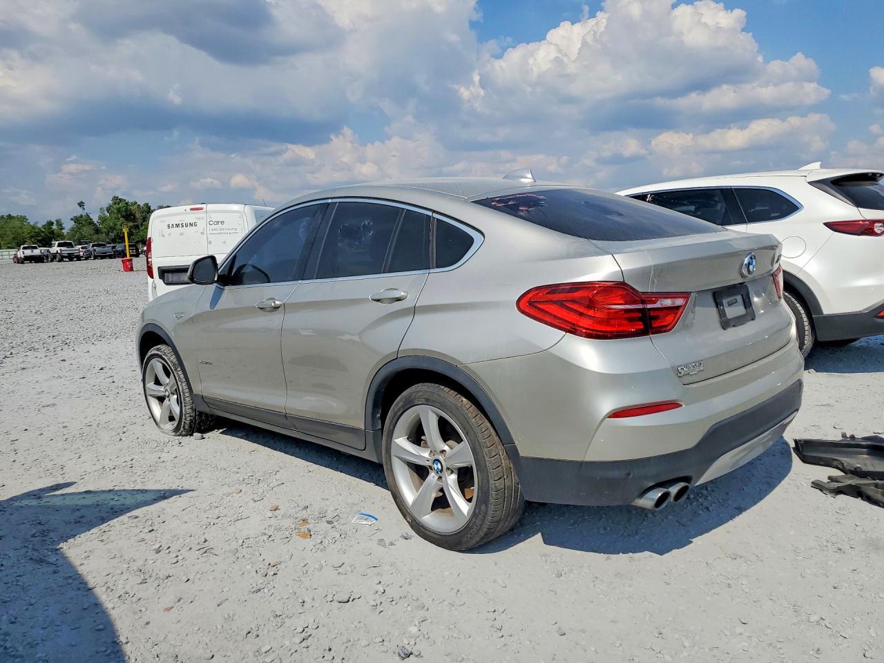 2015 BMW X4 xDrive28I - Image 2