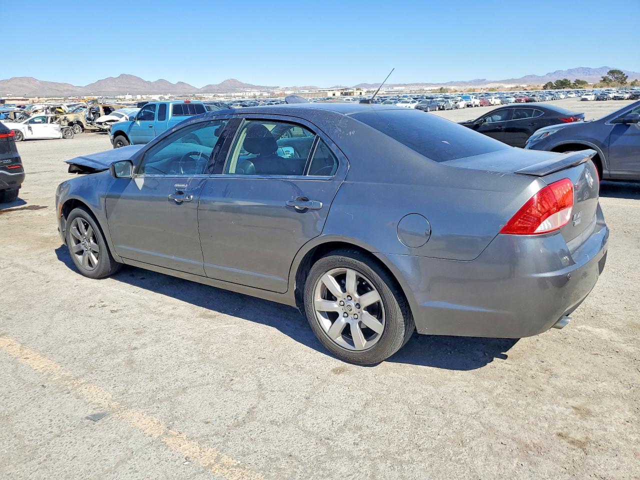 2010 Merc Milan Premier - Фото 2
