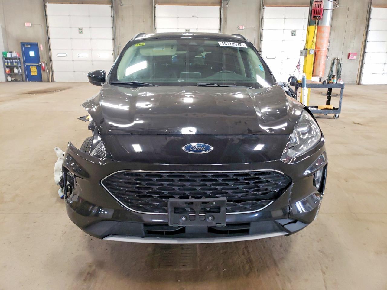 2020 Ford Escape Sel - Фото 5