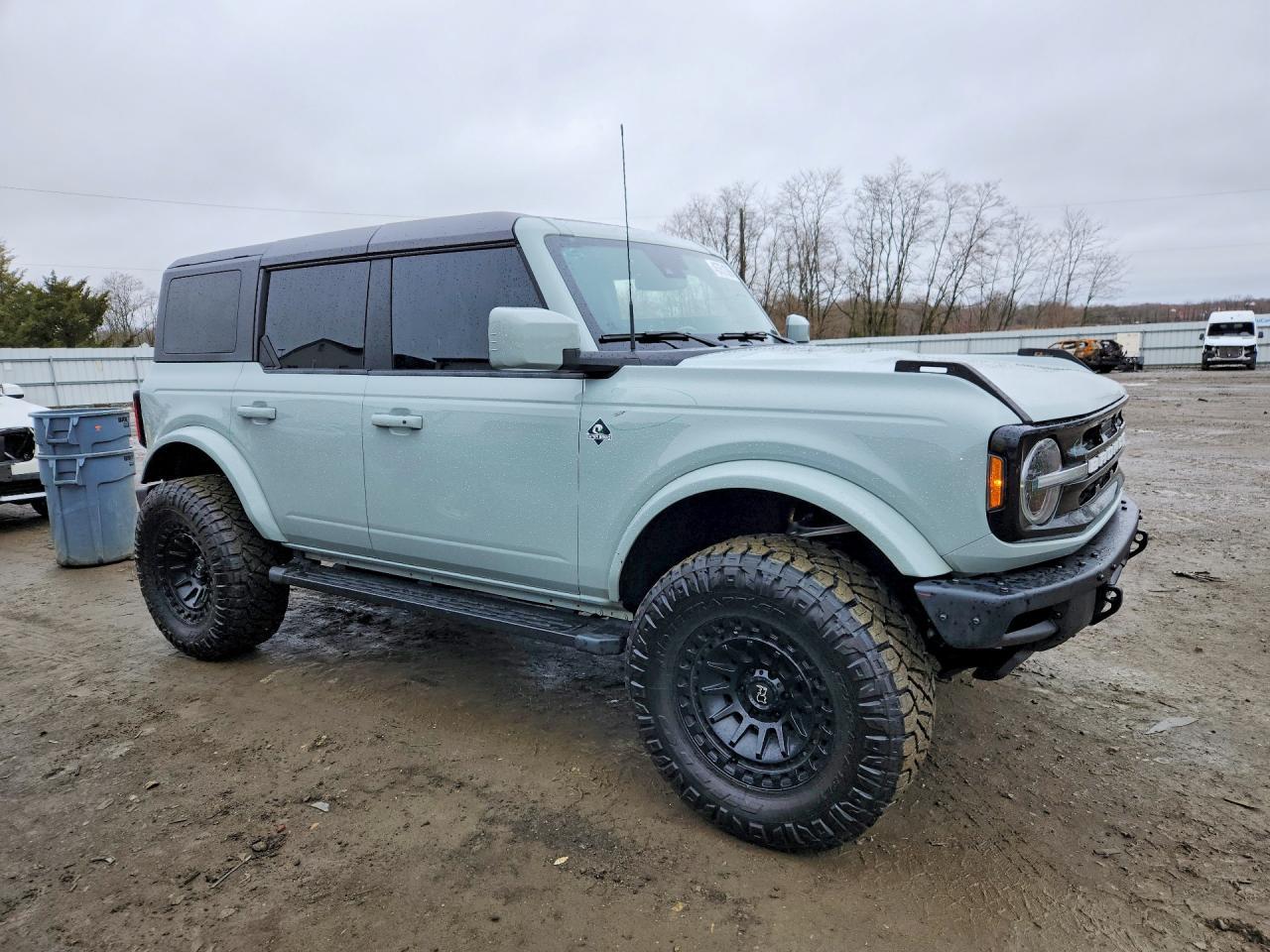2024 Ford Bronco Outer Banks - Фото 4