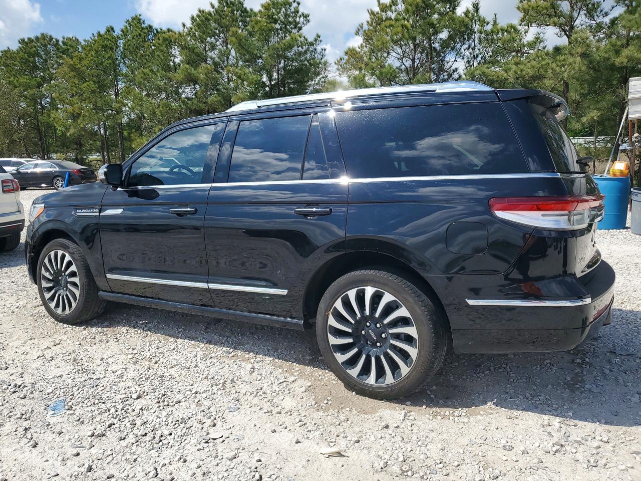 2023 Lincoln Navigator Black Label - Image 2