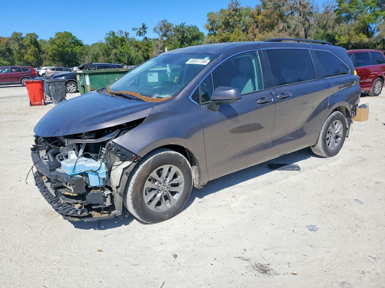 2022 Toyota Sienna Le 8-Passenger