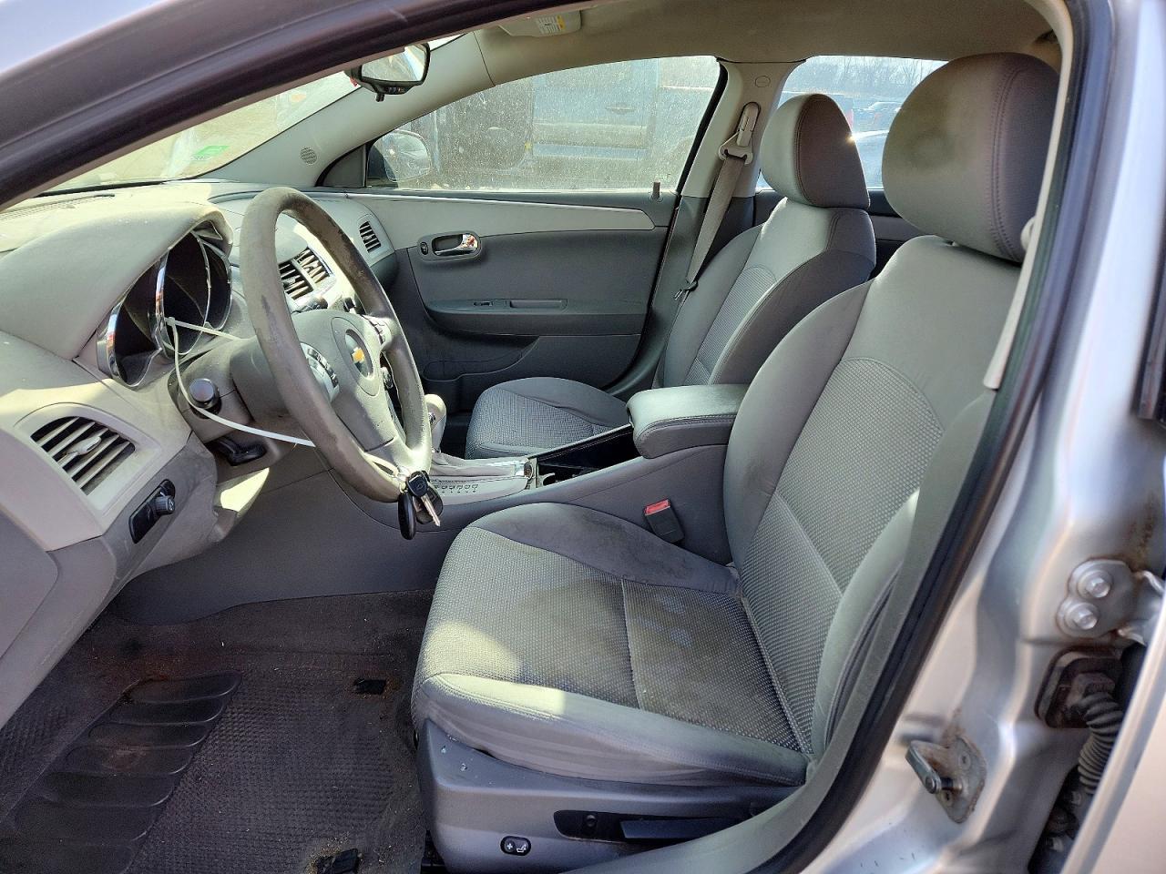 2010 Chevrolet Malibu Ls - Image 7