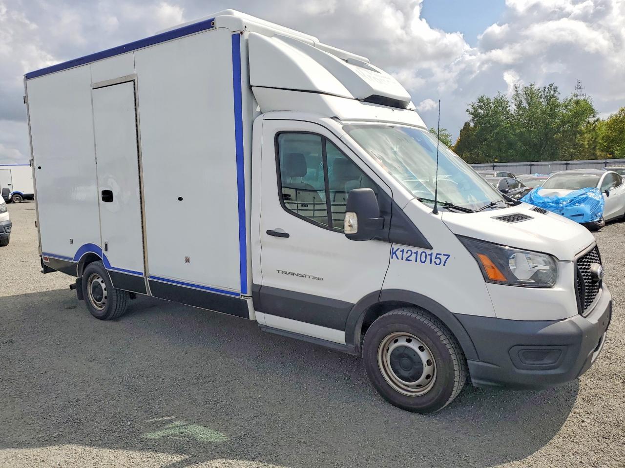 2021 Ford Transit Delivery Truck - Image 4