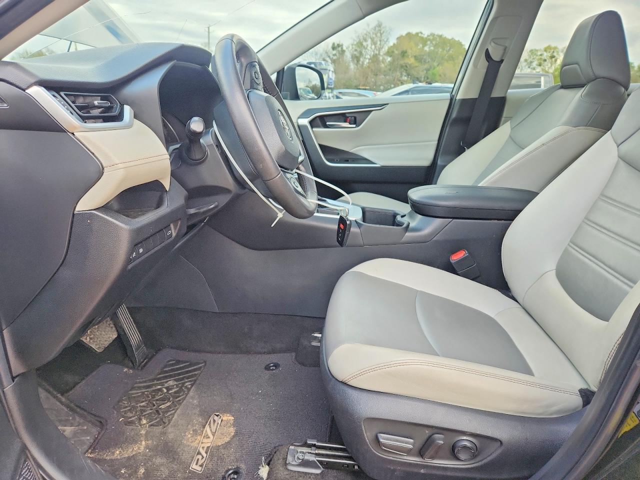 2022 Toyota Rav4 Xle Premium - Фото 7