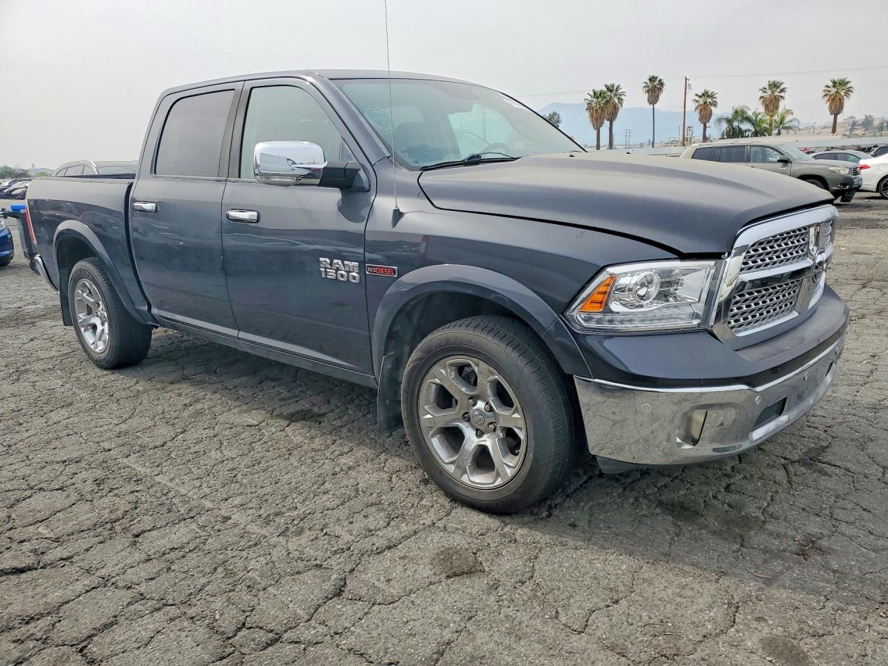 2015 Ram 1500 Laramie - Фото 4