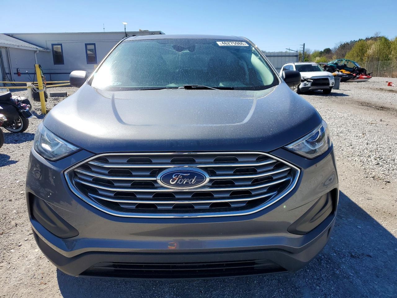2021 Ford Edge Se - Image 5
