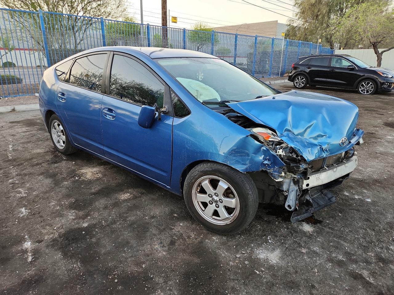 2005 Toyota Prius Base - Фото 4