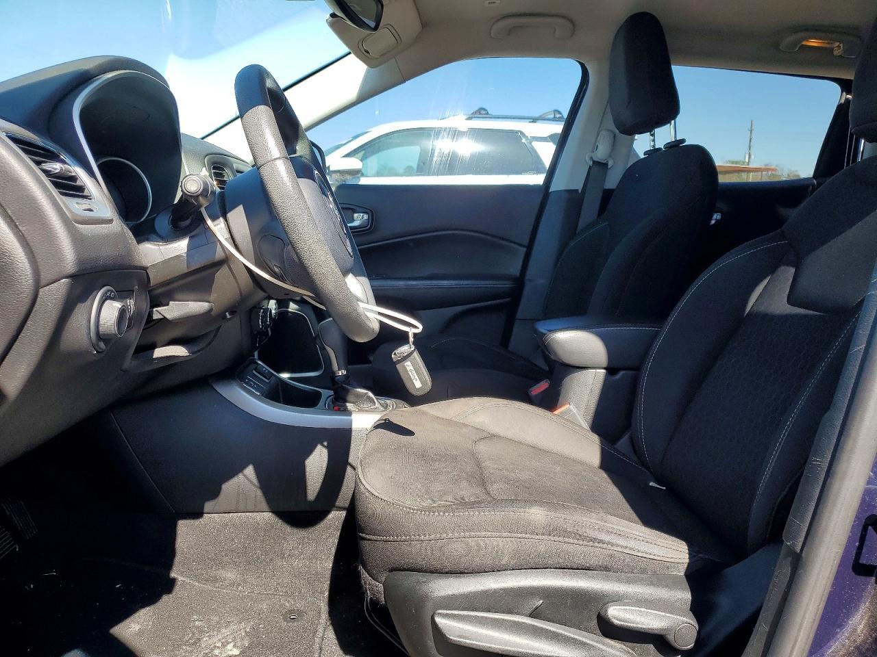 2018 Jeep Compass Sport - Фото 7