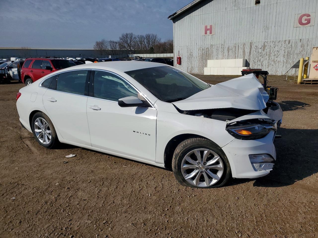 2023 Chevrolet Malibu Lt - Фото 4