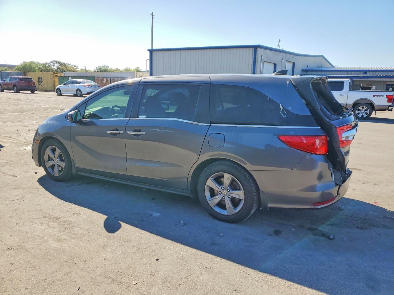 2020 Honda Odyssey Exl - Image 2