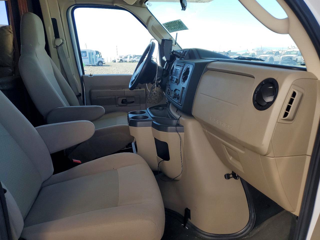 2012 Ford E450 Rv - Фото 5