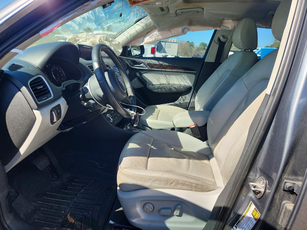 2015 Audi Q3 Premium Plus - Image 7