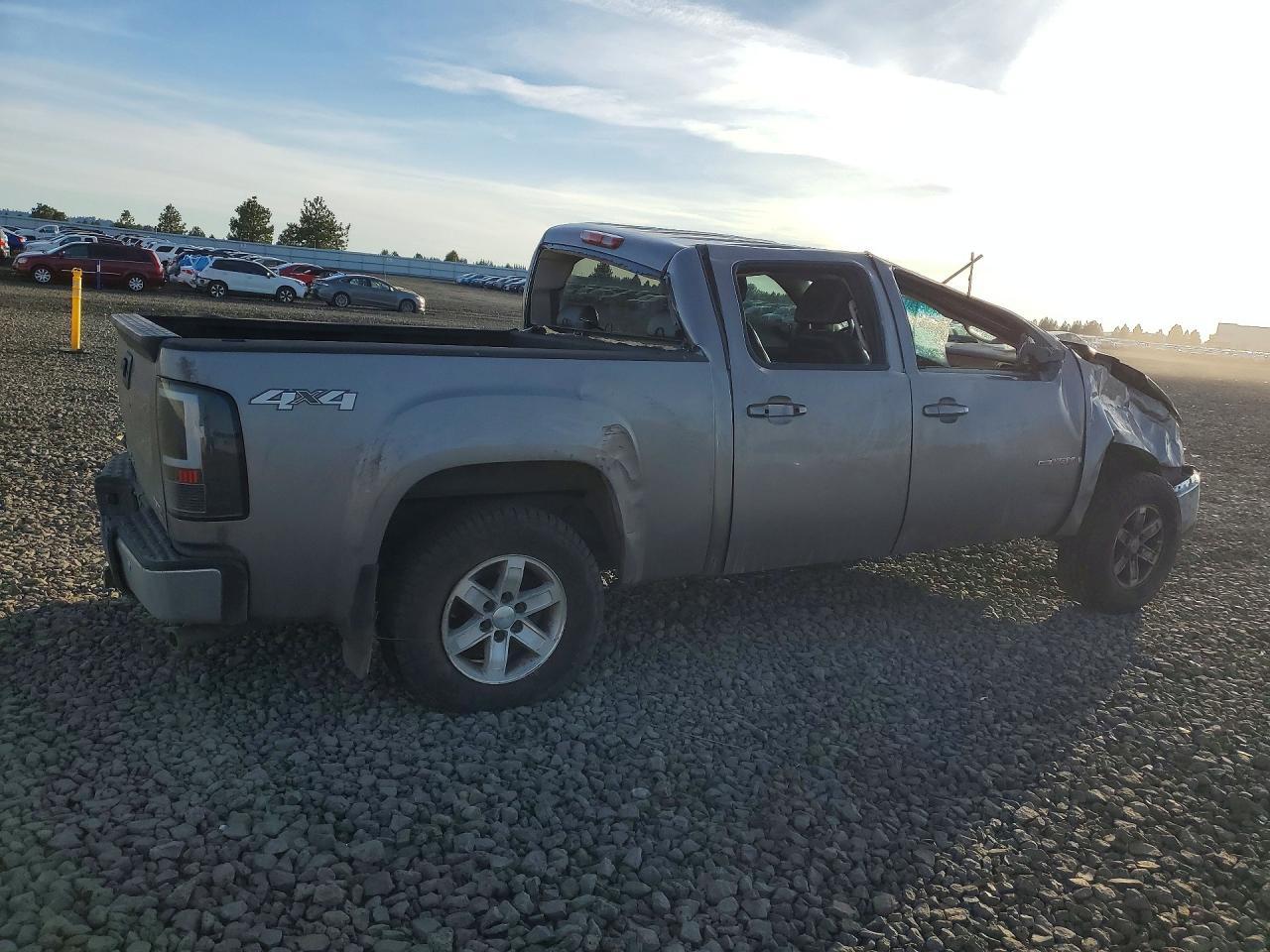 2007 GMC New Sierra K1500 - Image 3