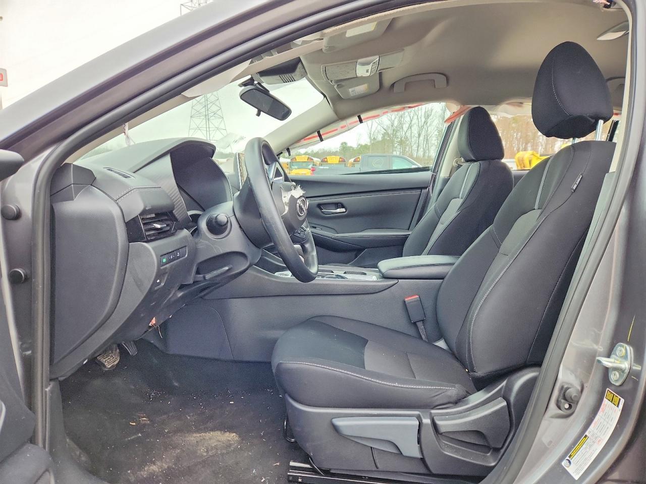 2025 Nissan Sentra Sv - Image 7