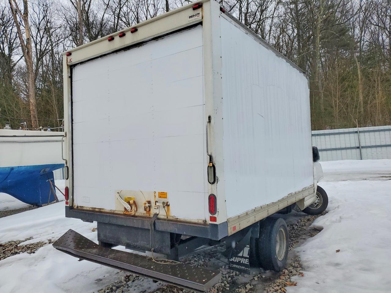 2015 Chevrolet Express G3500 - Фото 3