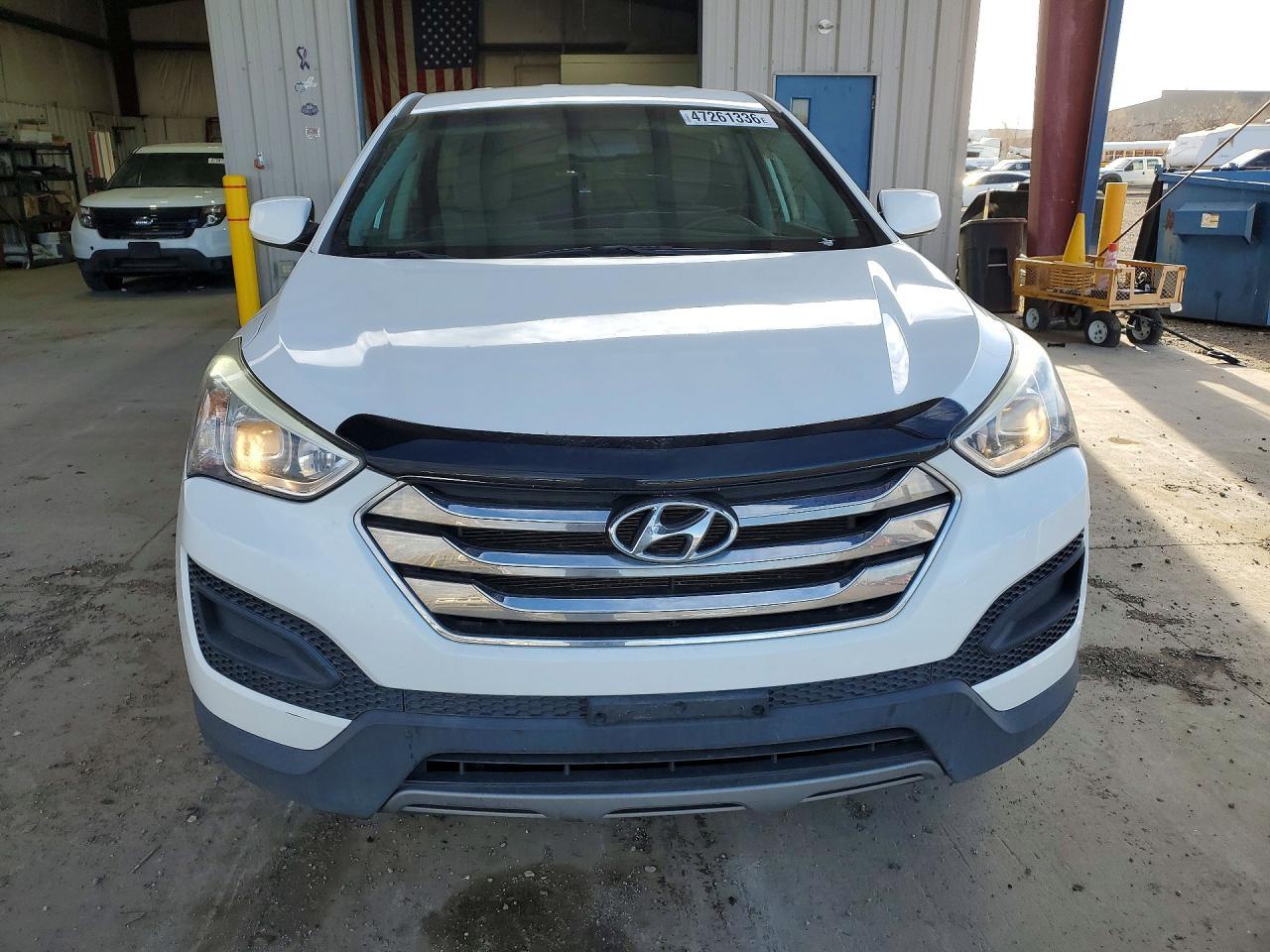 2014 Hyundai Santa Fe Sport 2.4L - Image 5