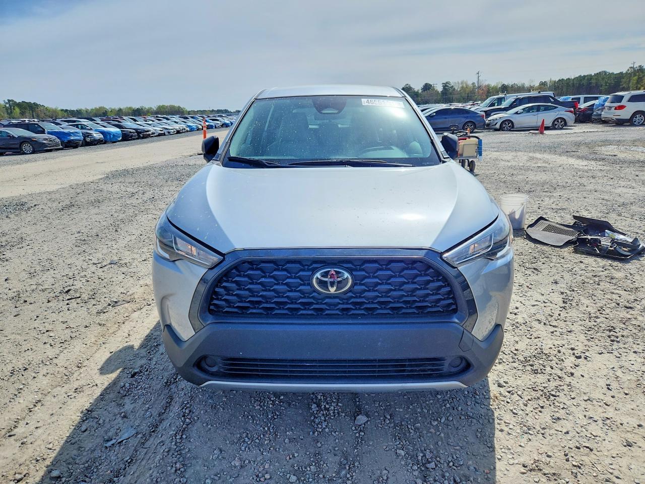 2024 Toyota Corolla Cross L - Image 5