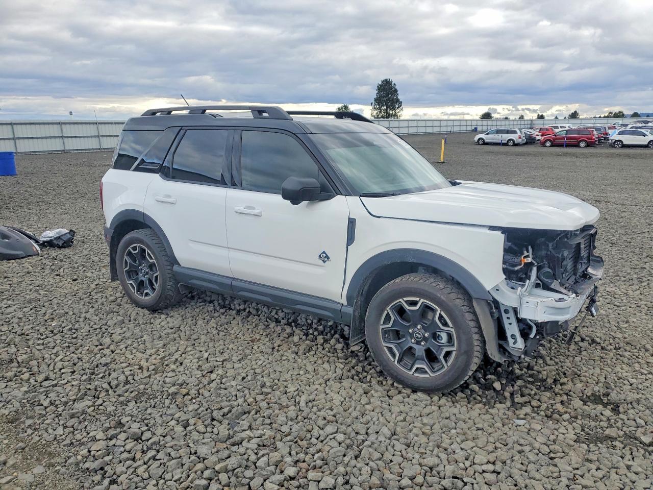 2025 Ford Bronco Sport Outer Banks - Фото 4