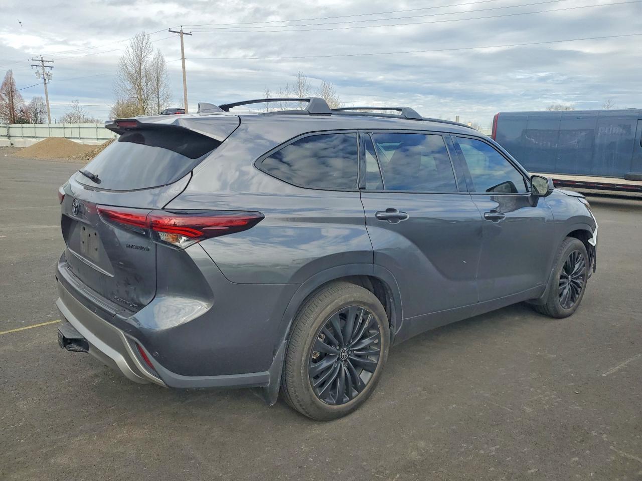 2024 Toyota Highlander Hybrid Platinum - Фото 3
