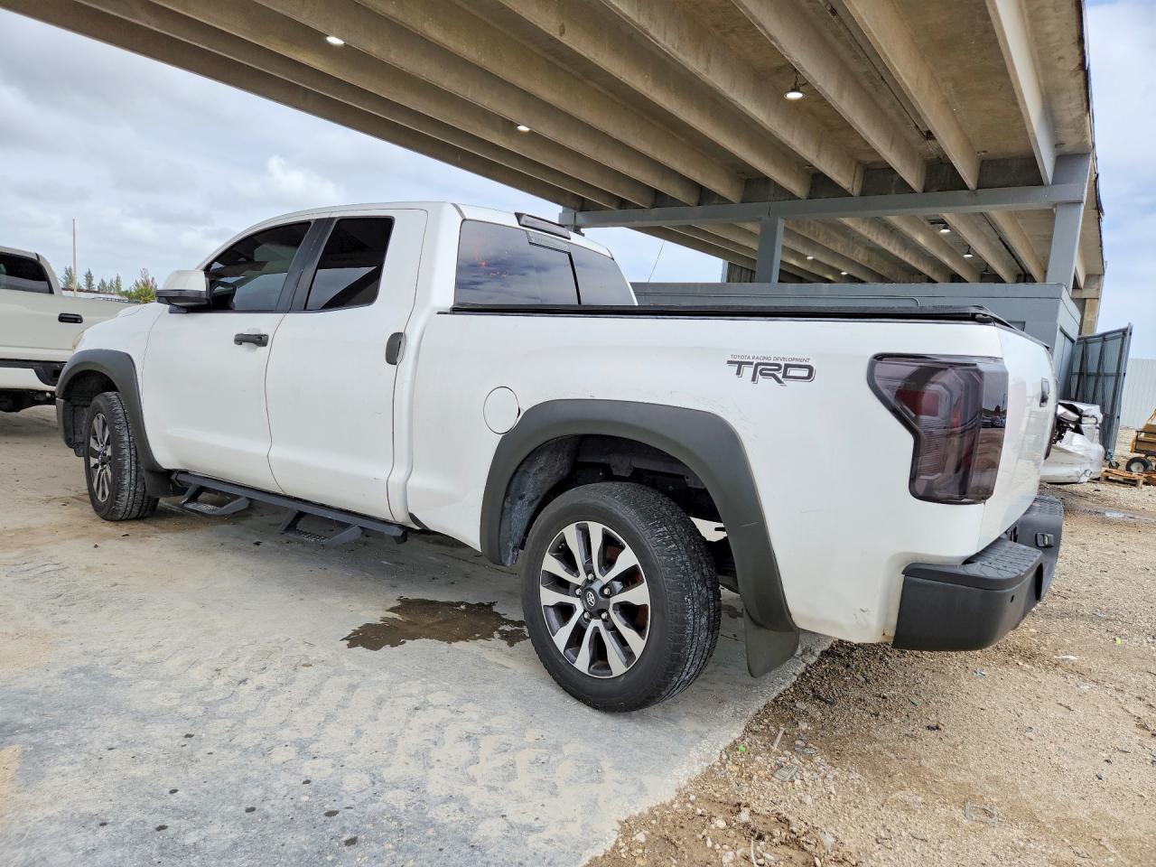 2008 Toyota Tundra Sr5 - Фото 2