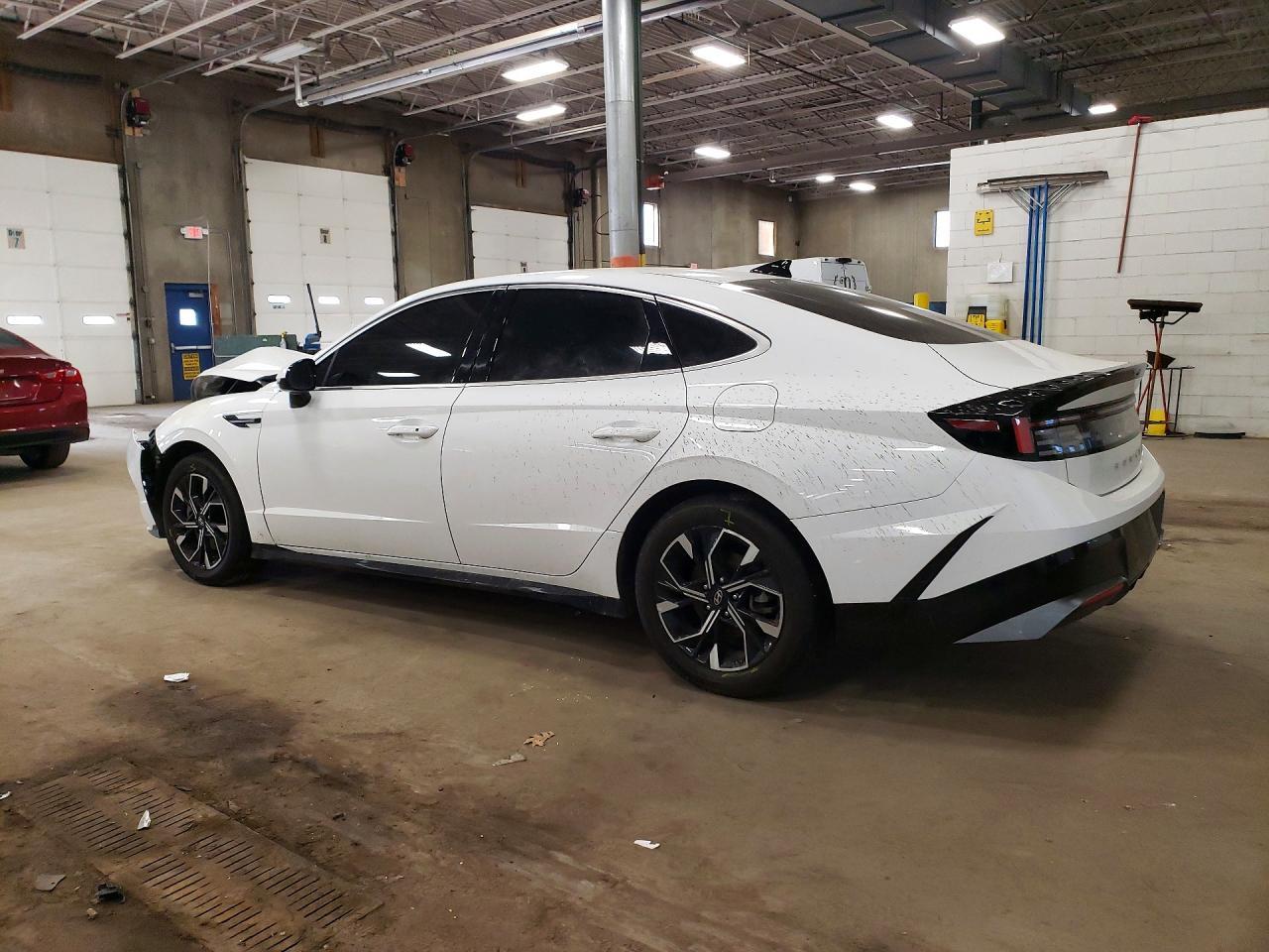 2024 Hyundai Sonata Sel - Image 2
