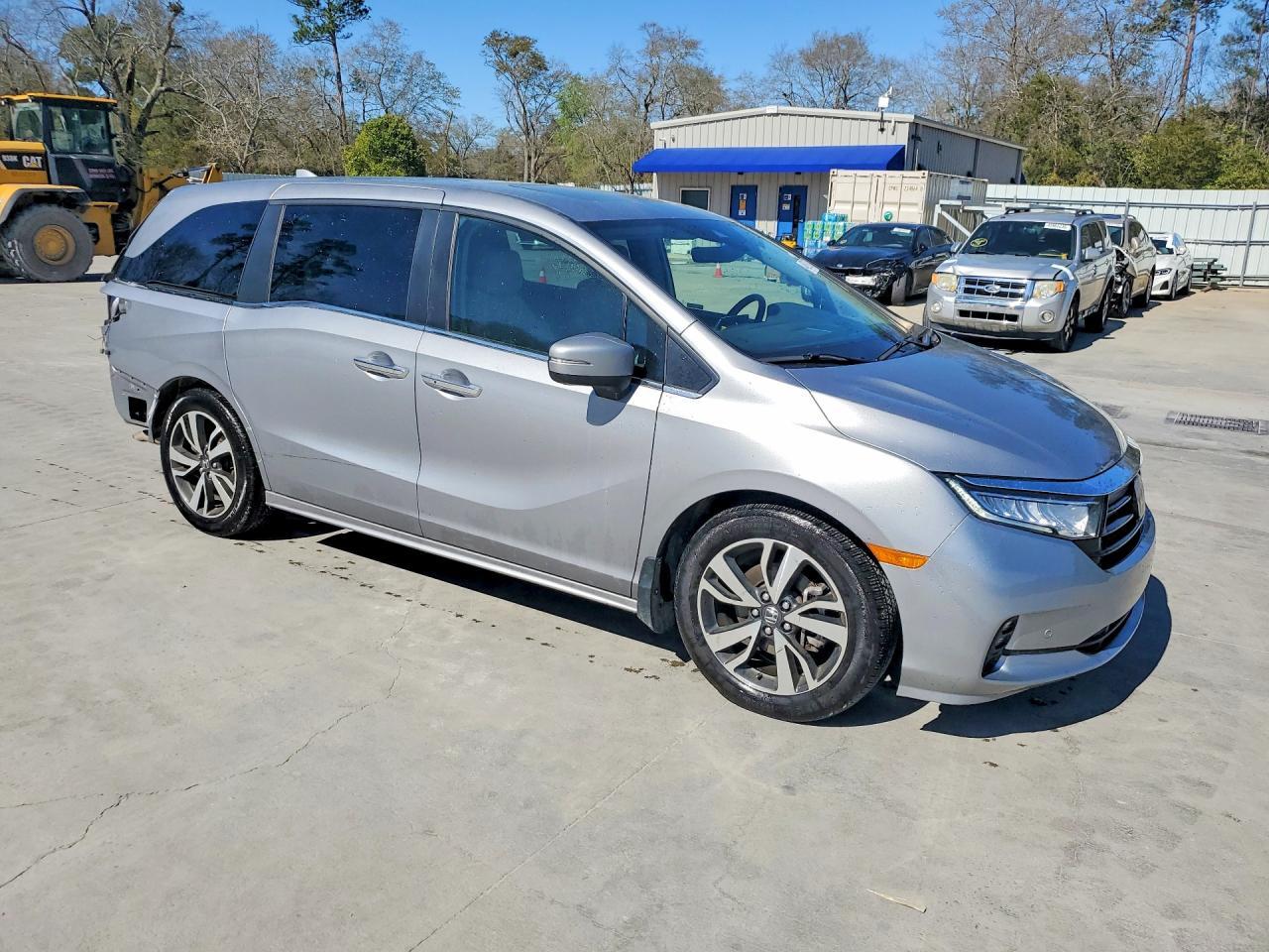 2023 Honda Odyssey Touring - Фото 4