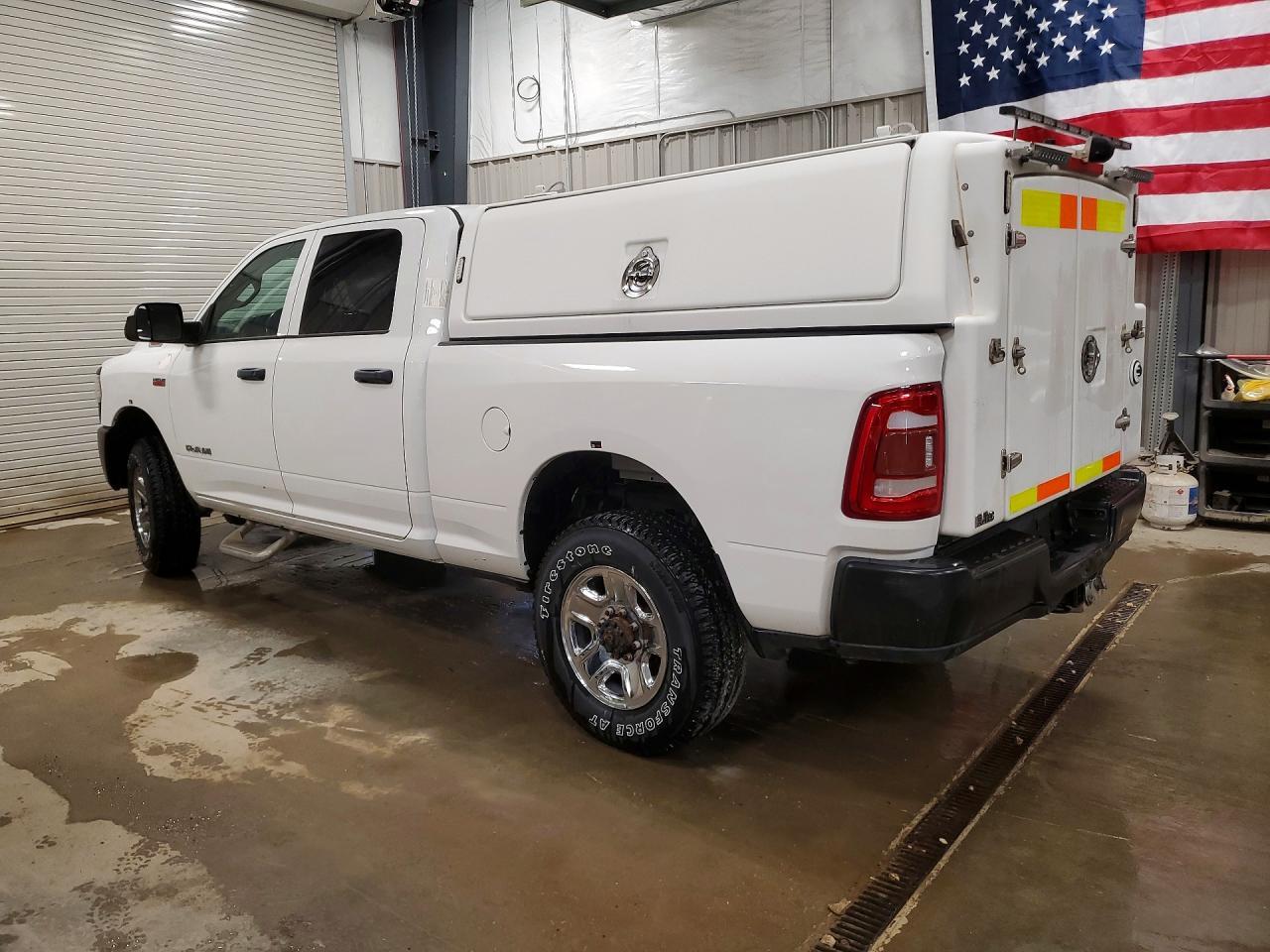 2019 Ram 2500 Tradesman - Фото 2