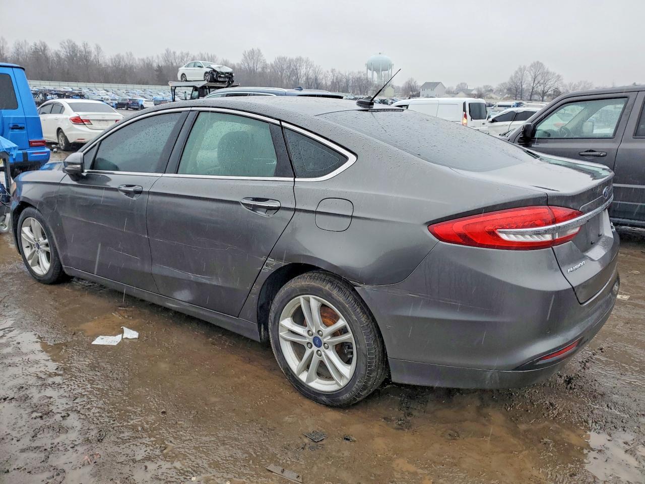 2018 Ford Fusion Se - Image 2