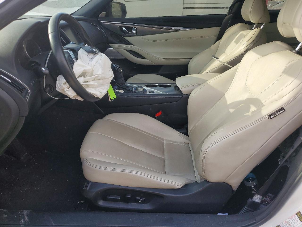 2017 Infiniti Q60 3.0T Premium - Image 7