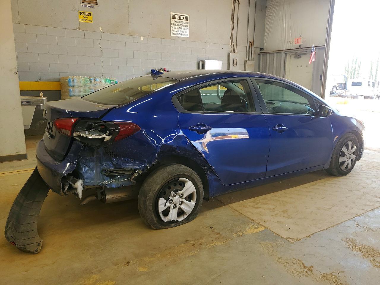2017 Kia Forte Lx - Фото 3